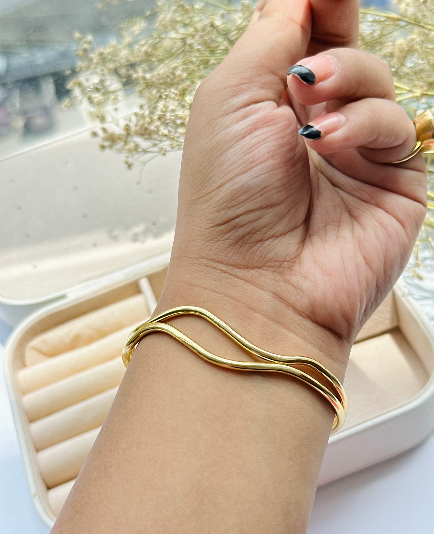 Minimal Cuff Bracelet