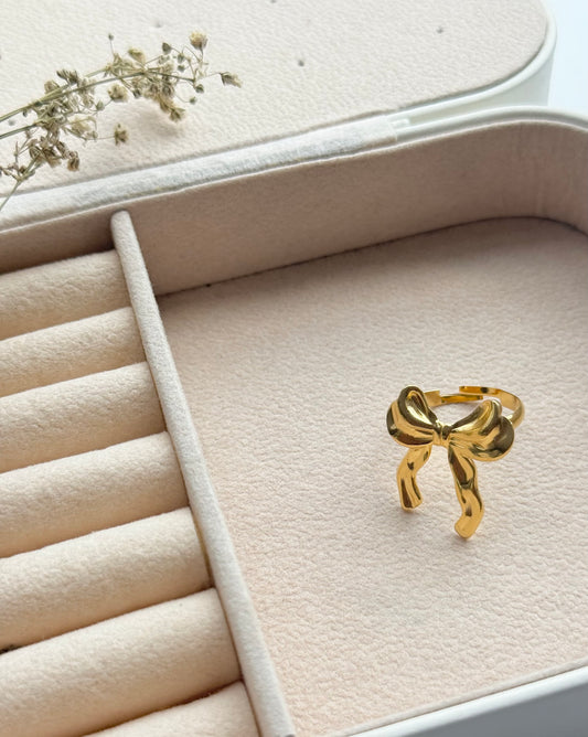 Bow Ring