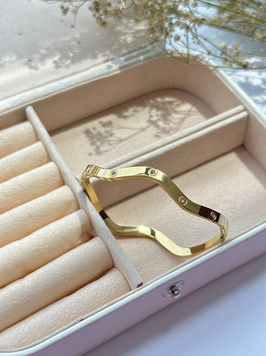 Wave Bracelet