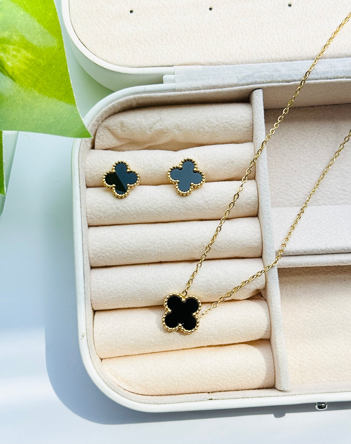 Clover Set